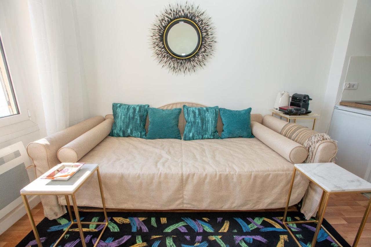 Fabulous !!Apartment A Front Of Legendary Monte Carlo Beach And Tennis Club ! 로퀴에브륀캡마르탱 외부 사진