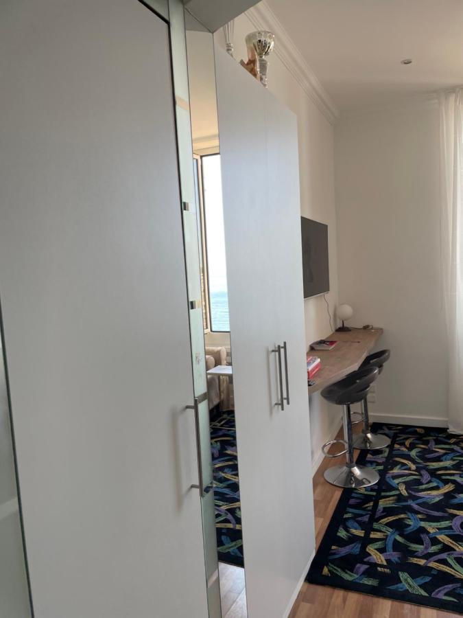 Fabulous !!Apartment A Front Of Legendary Monte Carlo Beach And Tennis Club ! 로퀴에브륀캡마르탱 외부 사진