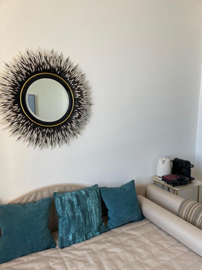 Fabulous !!Apartment A Front Of Legendary Monte Carlo Beach And Tennis Club ! 로퀴에브륀캡마르탱 외부 사진